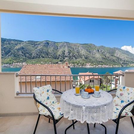 Apartments Castello Kotor Exterior photo